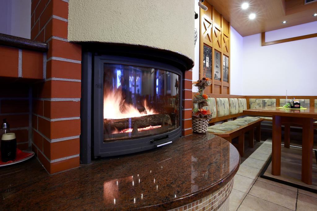 Wellness Penzion Pod Rozhlednou Kostelec nad Orlici Exterior photo